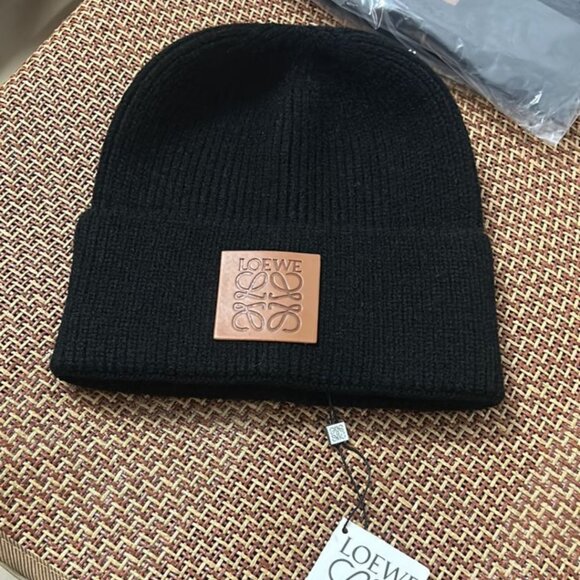 Loewe Beanie - Picture 1 of 2